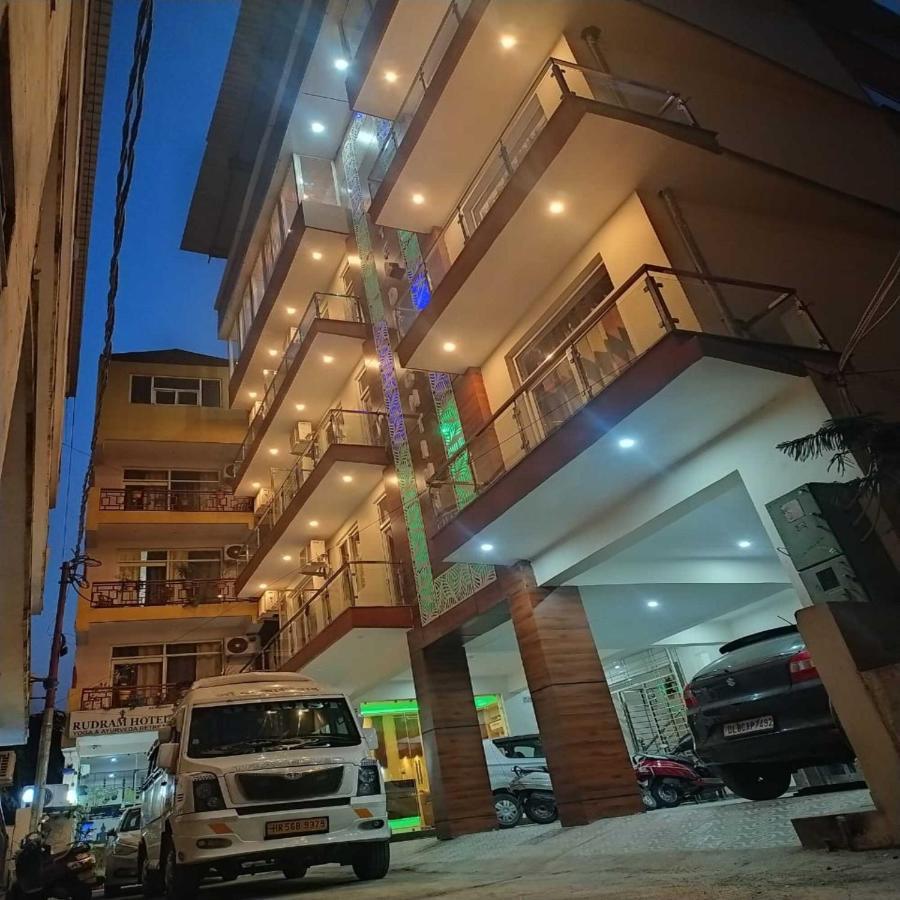Hotel The Shivaay - Delight Inn Рішикеш Екстер'єр фото